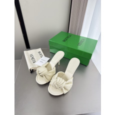 보테가베네타 체리 뮬 9cm
