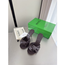 보테가베네타 체리 뮬 9cm