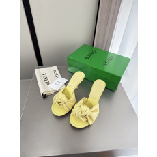 보테가베네타 체리 뮬 9cm