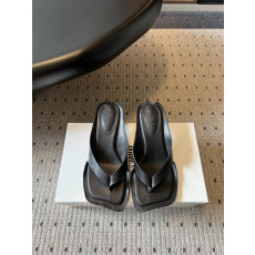 마르지엘라 26SS 신상 레더 힐 샌들 5.5cm