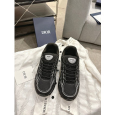 디올 30B 스니커즈