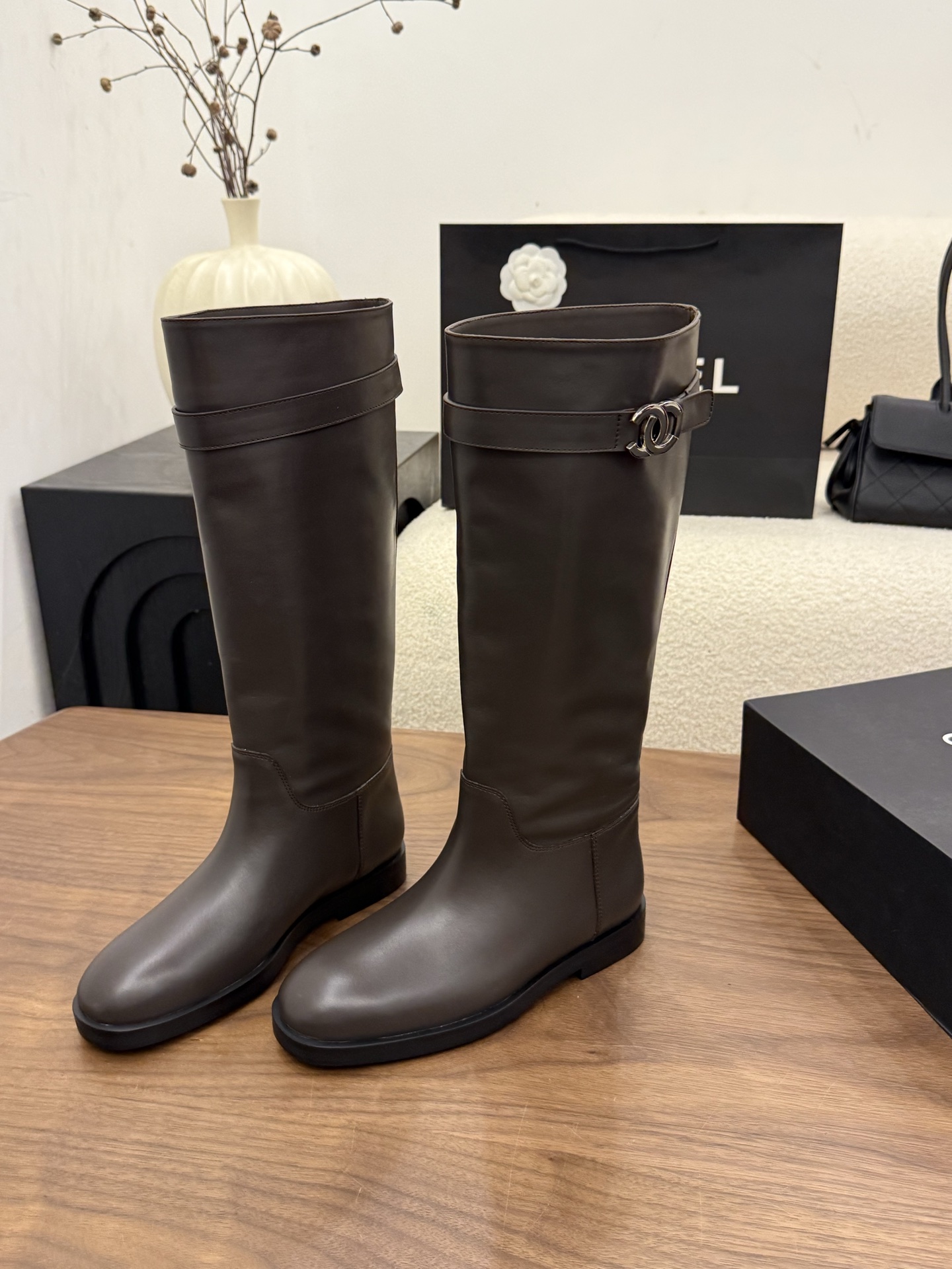 샤넬 26B 하이부츠 3cm