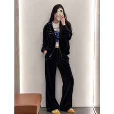 셀린느 2026FW 신상 벨벳 세트