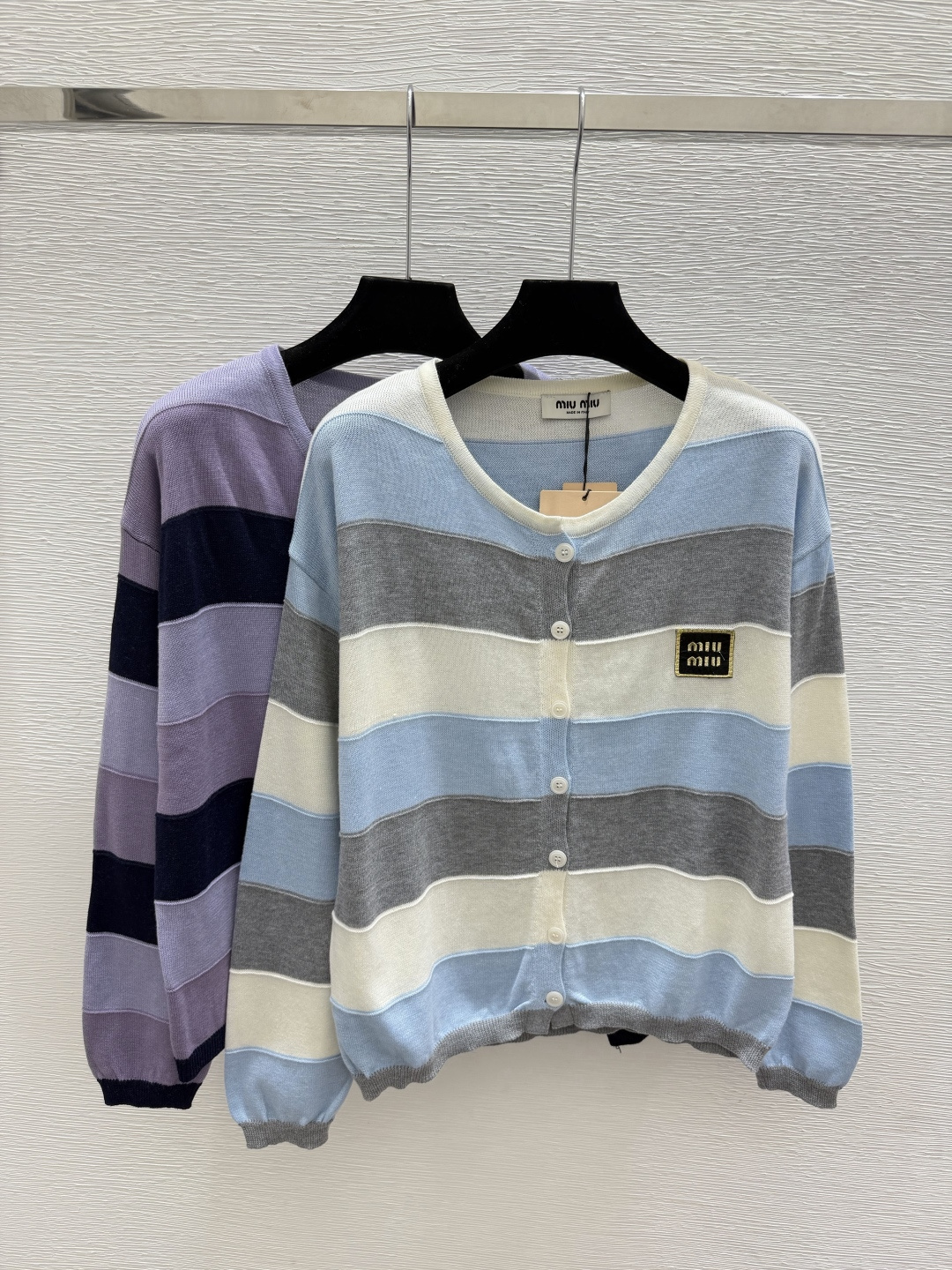미우미우 26 초가을 신상 니트 가디건