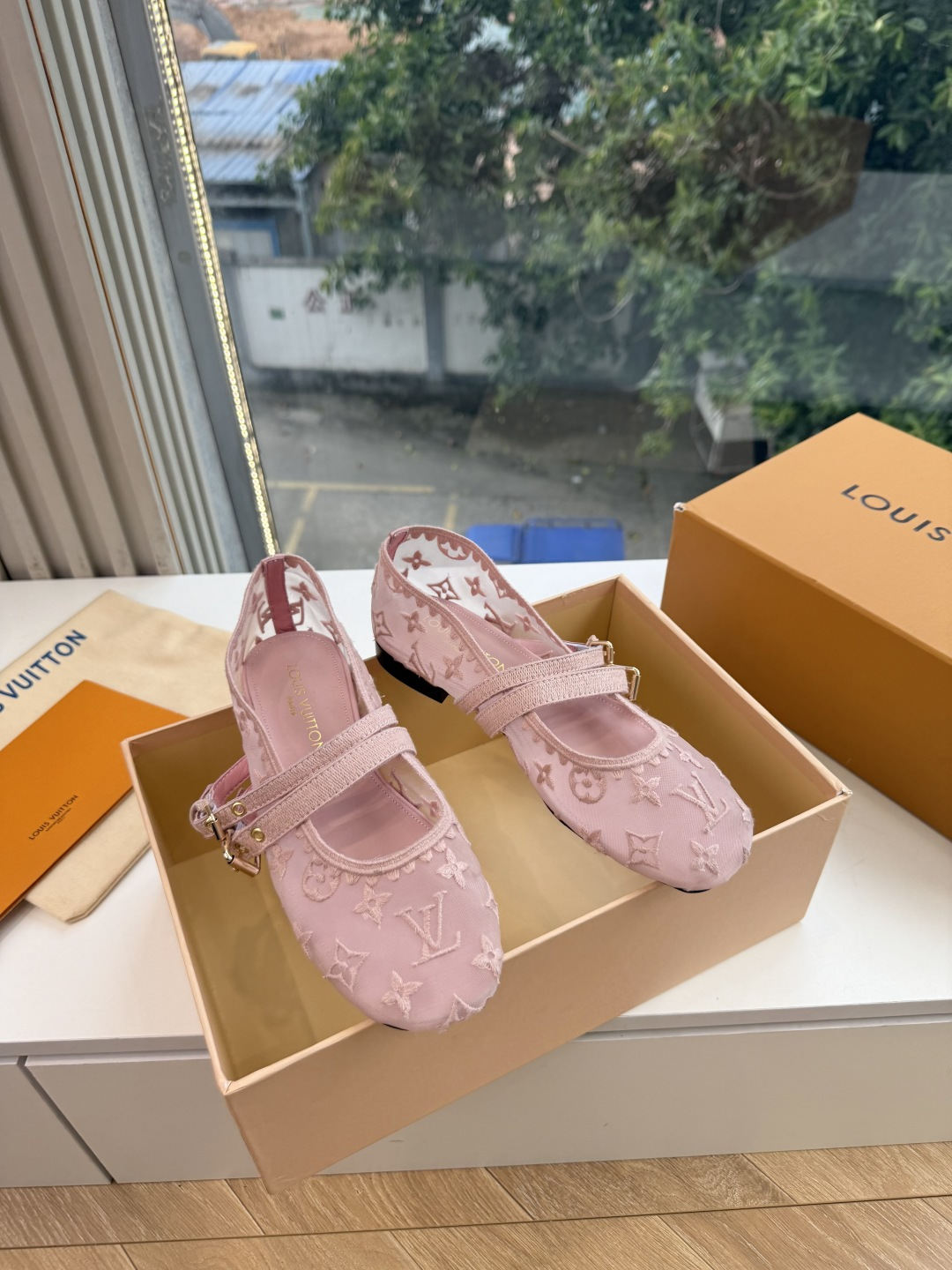 루이비통 벨라 발레리나 슈즈