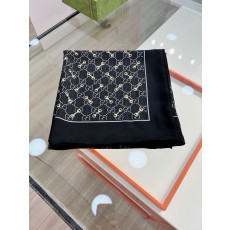 구찌 양면 동일 컬러 숄