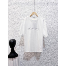 디올 자수 반팔 티셔츠