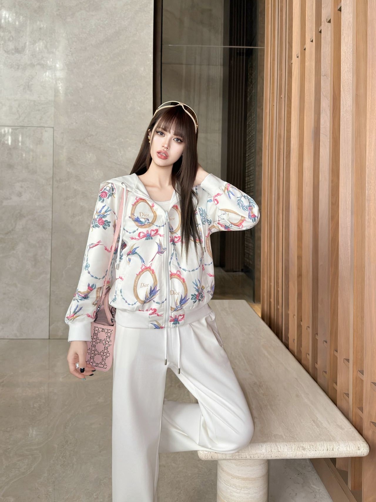 디올 2026FW 신상 캐주얼 세트