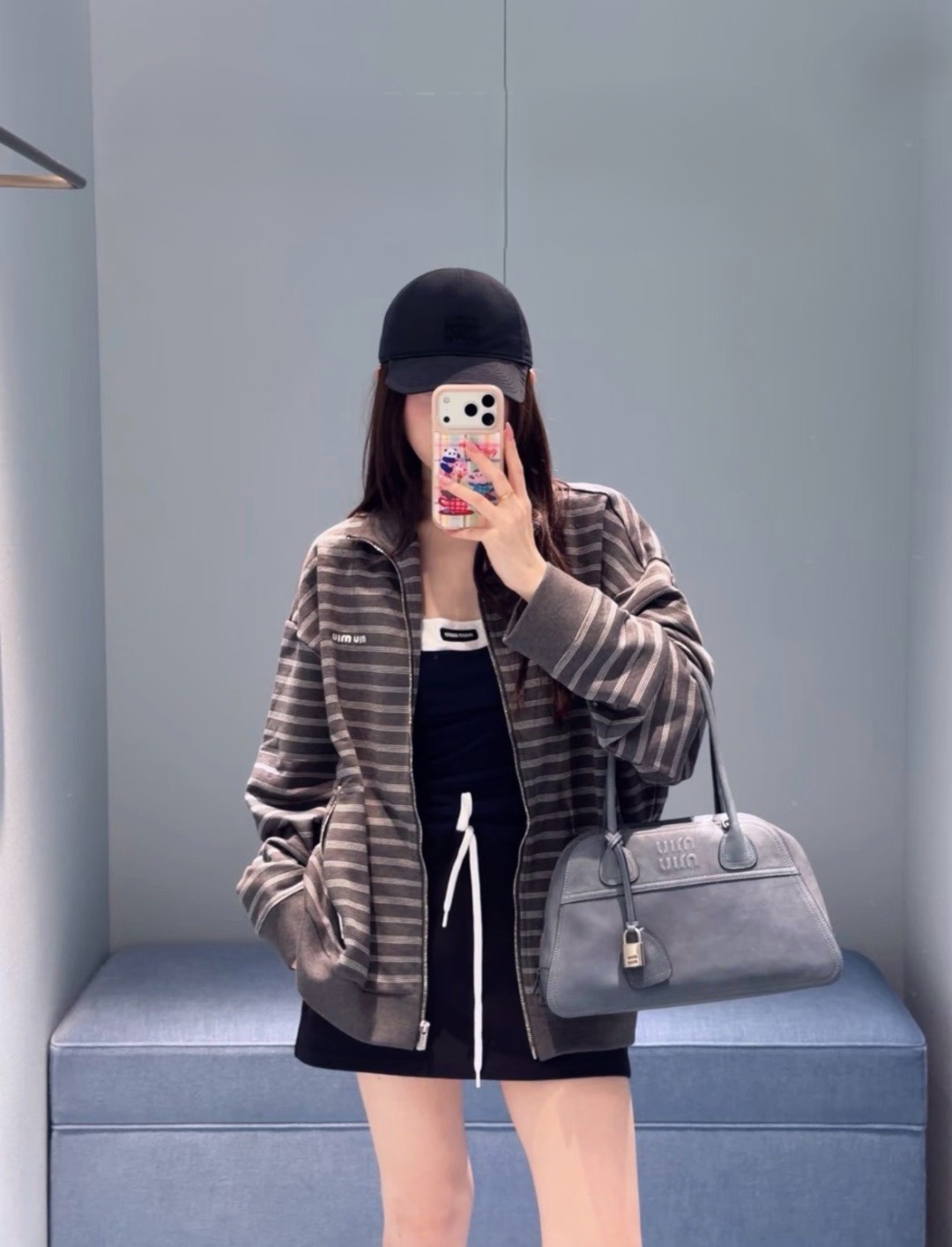 미우미우 26 초가을 신상 후드 집업